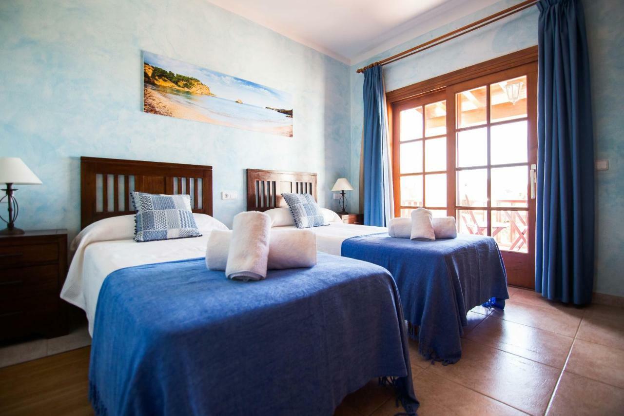 Villa Ca Na Vinya Cala Tarida  Extérieur photo